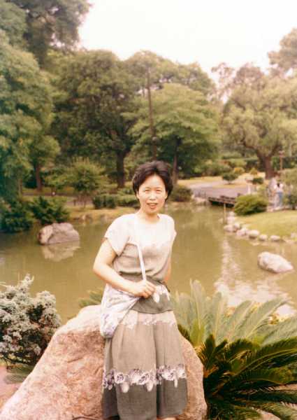 mama01-88.jpg (176761 bytes)